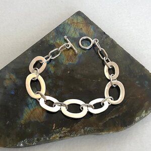 Sterling Silver 925 Modernist Style Oval Disc Link Bracelet Toggle Clasp